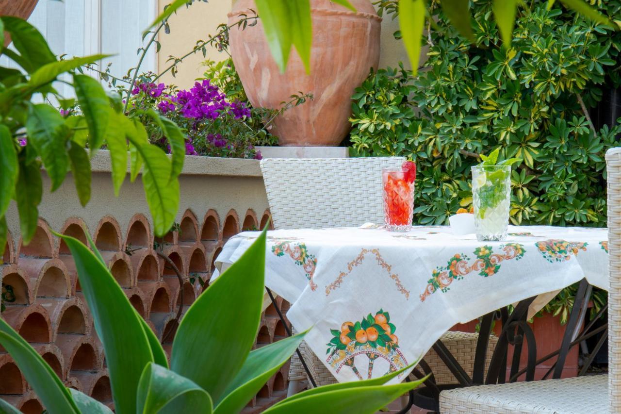 Hotel Villa Taormina 4*